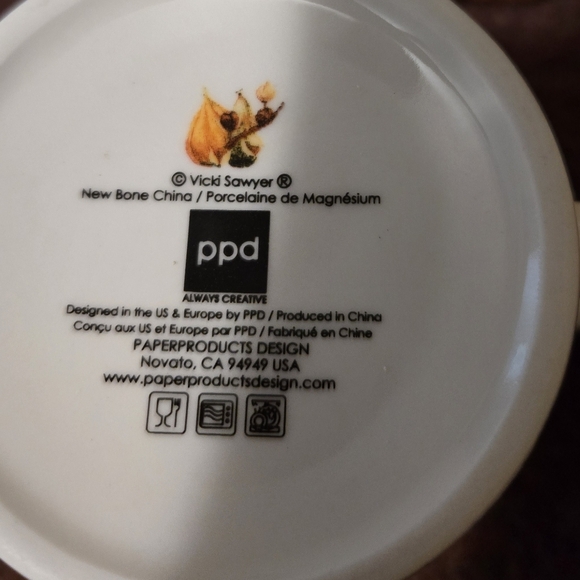 Animal Mug And Box By Paper Products Designs Like New - Picture 4 of 7